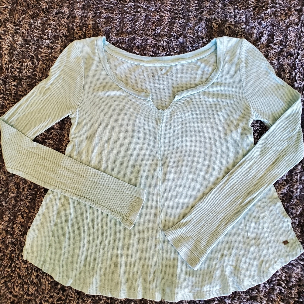 American Eagle "soft & sexy" shirt, size XS